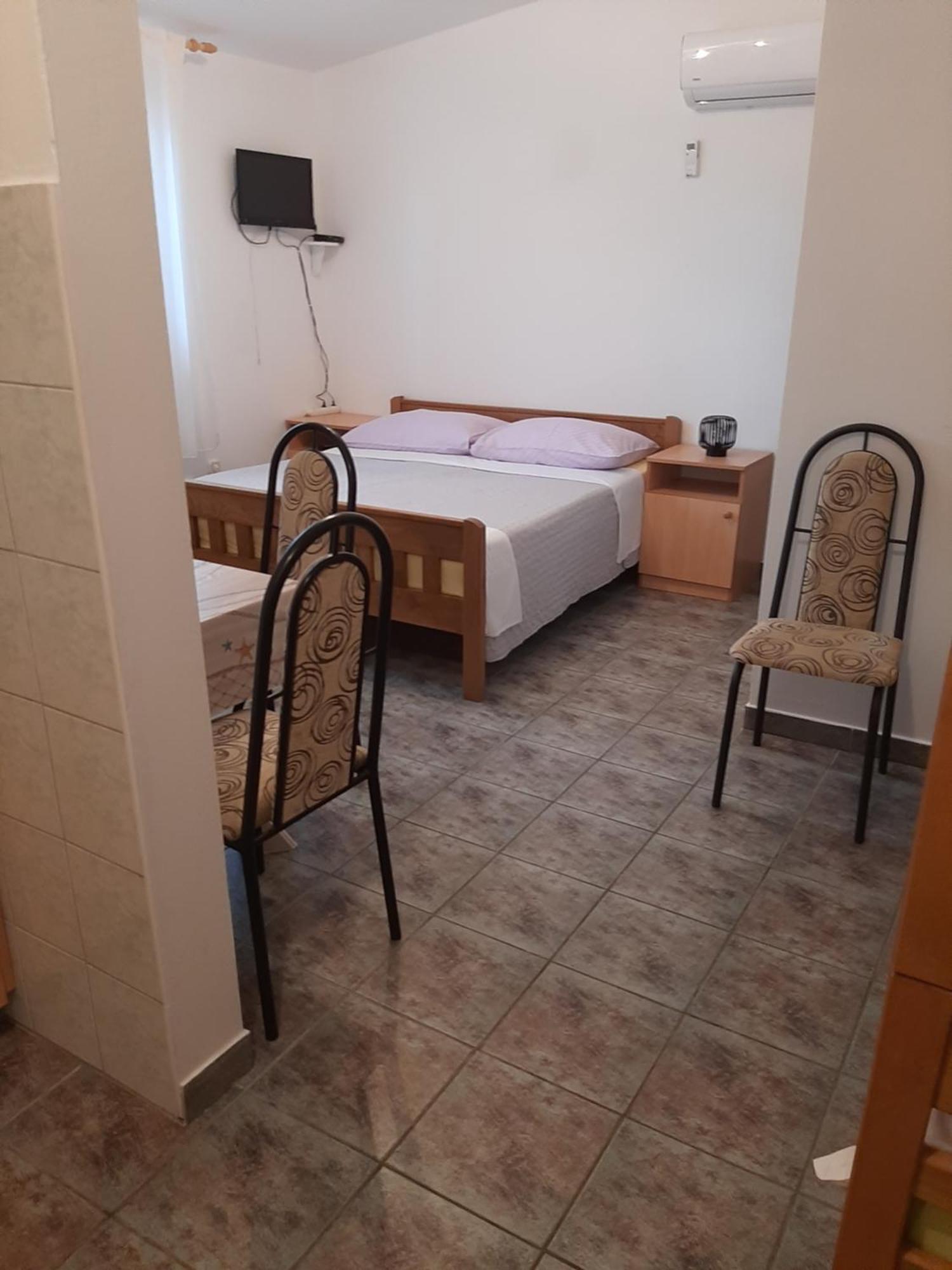 Apartments Marta Стариград-Пакленица Номер фото